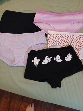 Pink Vs Bundle Panties